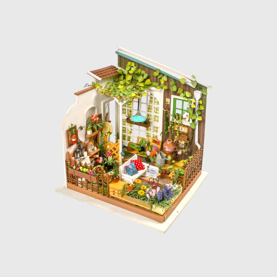 DIY Miniature House Kit: Miller's Garden