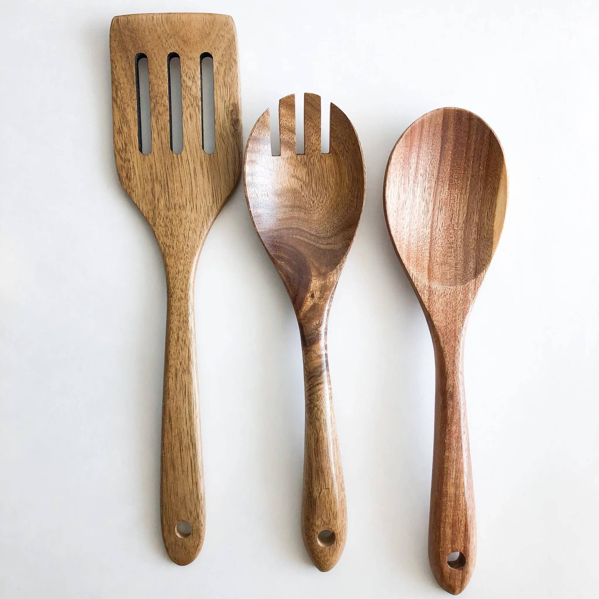 Ensemble d'ustensiles de cuisine en bois d'acacia naturel