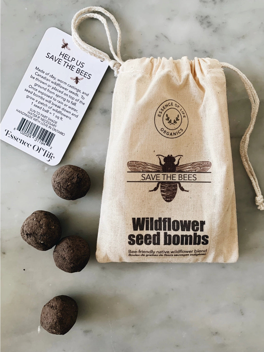 Boules de graines de fleurs sauvages indigènes