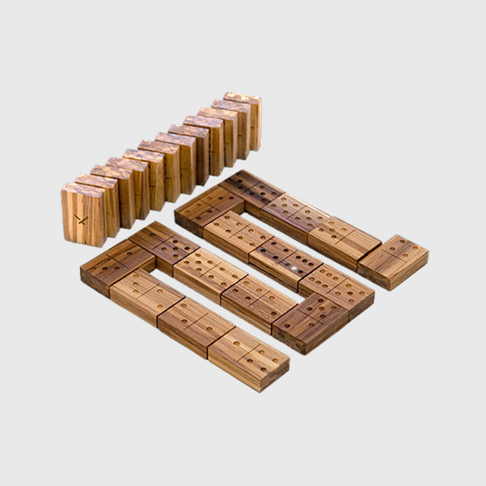 Dominoes