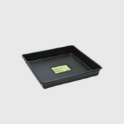 Square plastic tray without holes